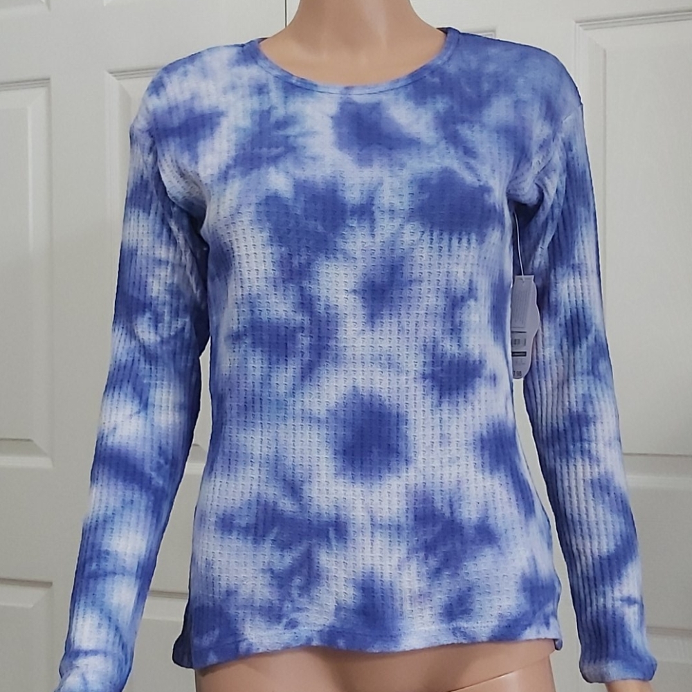 Size Large Junior Long Sleeve Tie & Dye blouse